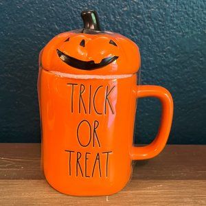Rae Dunn "Trick Or Treat" Topper Mug